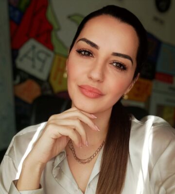 IMG-4a41b9247baa97d0c9a79c5d2bb28afb-V Profile picture